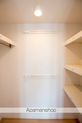 ＤーｒｏｏｍＣＶ[2LDK/54.17m2]の収納