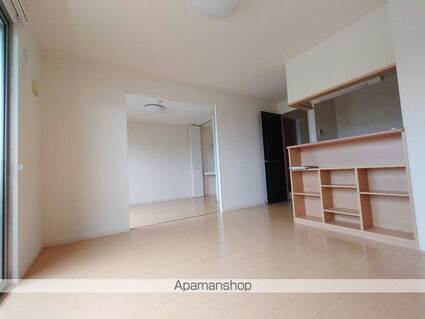 サンシャイン・ヒルズ[2LDK/58.07m2]のリビング・居間