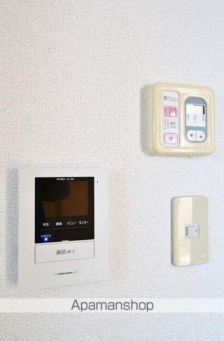 ロイヤル雑賀の内装写真