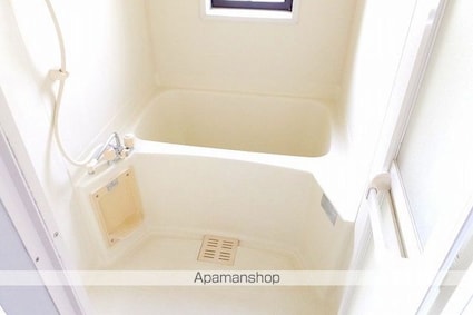 プティシャトウ・千石町[2K/39.01m2]のバス