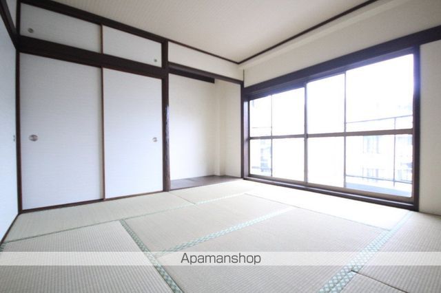ヴェルデ本町B号の内装写真