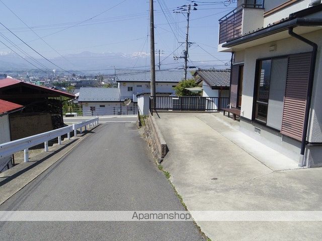 スカイハイの周辺写真