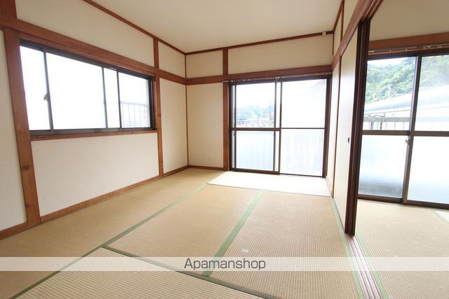 田中貸家の内装写真