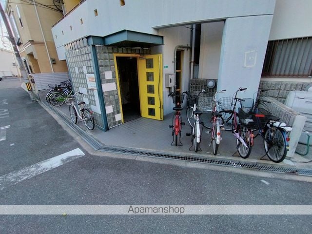メゾンオーク毛馬の玄関写真