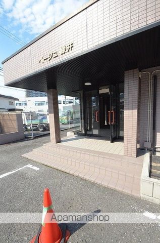 ベージュ緑井の玄関写真