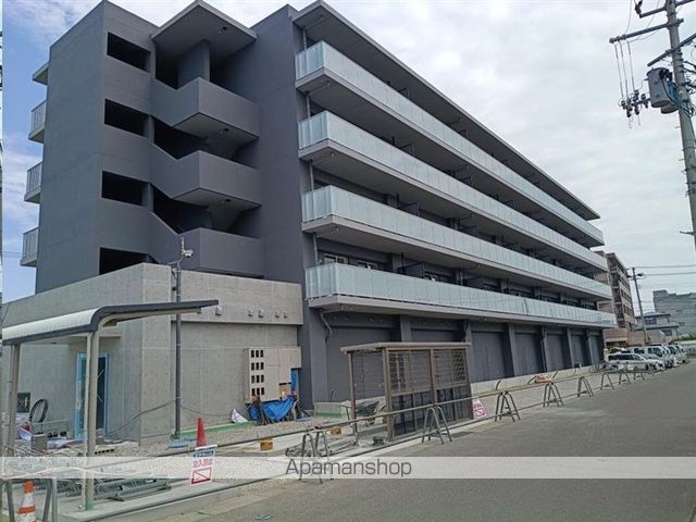 ARAI EASTの外観写真