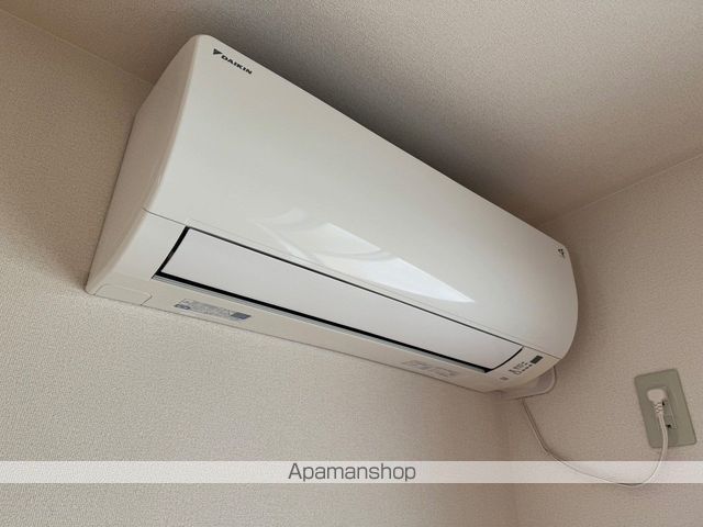 ロココ牛田南の内装写真
