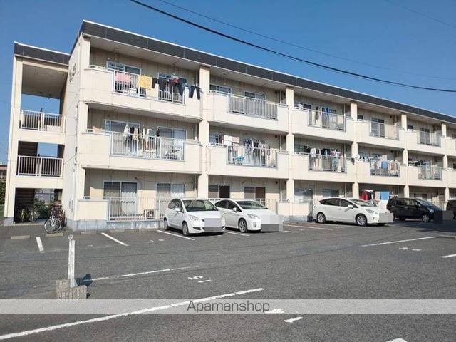 ニューマリッチ笹沖の外観写真