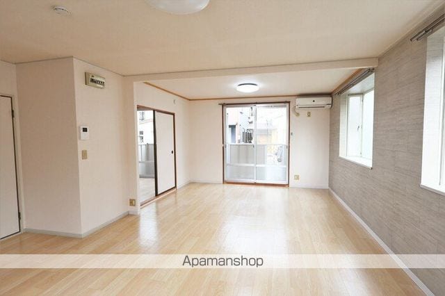 レヂデンス岡田 Bの内装写真