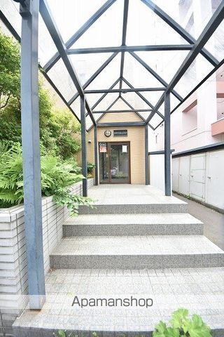 ノースヒルズ北20条の玄関写真