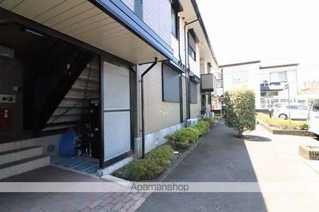 ストーク吉野の玄関写真