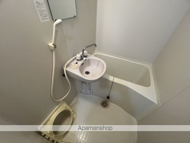 ジオナ新大阪の内装写真