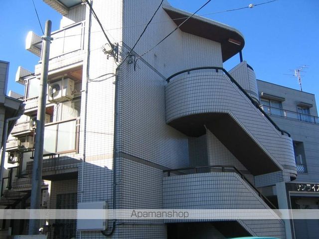 クロノス矢部の玄関写真