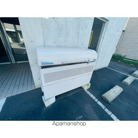 グレビスのその他写真