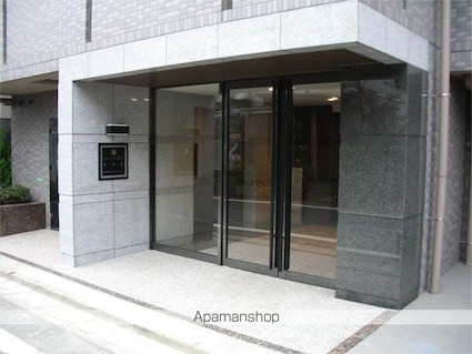 ルーブル豊玉参番館[1K/26.16m2]のエントランス1