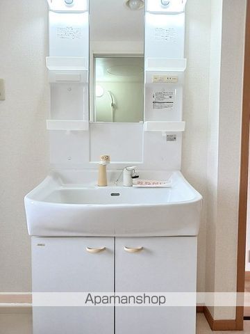 リヴィエールBの内装写真