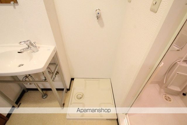レッドウェル山手の内装写真