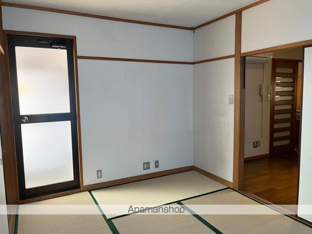 メゾン日経の内装写真