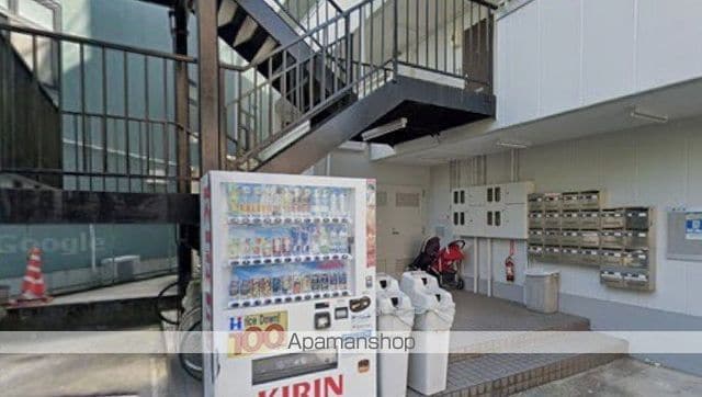 セラーズ二宮の玄関写真