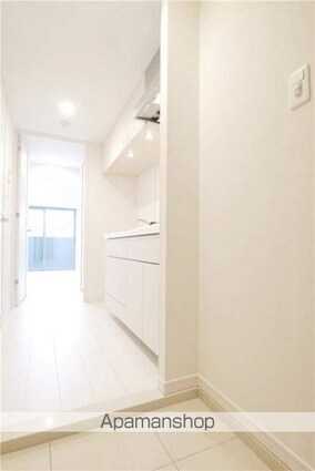 プレミアムキューブＧ北新宿[1K/25.41m2]の玄関