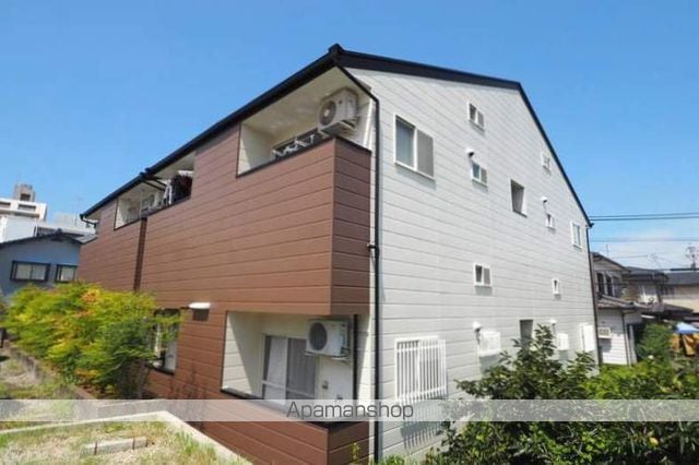 モアハイツ横手A棟の玄関写真