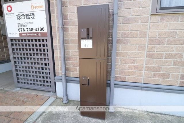 リビングタウン金沢参番館 Dの内装写真
