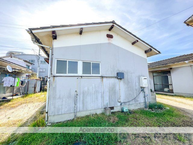 北久米町宮内貸家の外観写真