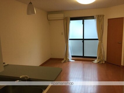 レオパレスＦｌｏｒｅｔ[1K/31.05m2]のリビング・居間1