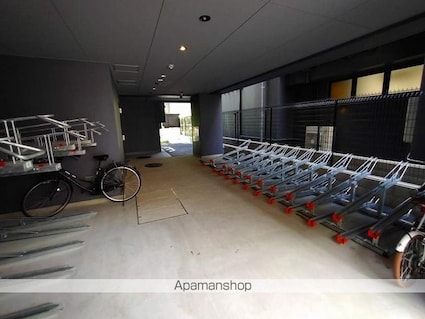 ＳーＲＥＳＩＤＥＮＣＥ綾瀬ｒｉｖｉｅ[2LDK/44.34m2]の共用部1