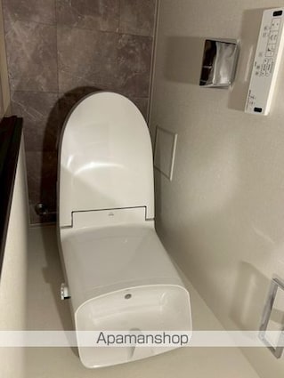 東京都中野区江原町２丁目[1K/28.13m2]のトイレ