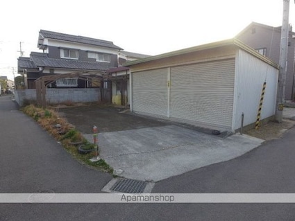 和気町戸建古民家　芳野邸[7SLDK/265m2]の駐車場