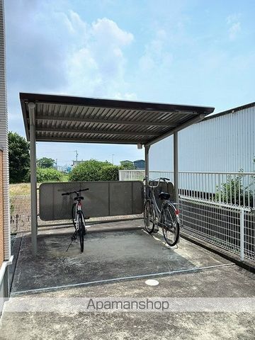 グランブルー 3RDの内装写真