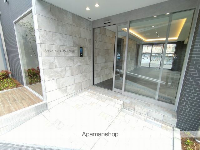 アルティザ京橋WESTの内装写真
