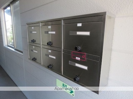 プレシャスオーク[1LDK/46.84m2]の共用部3