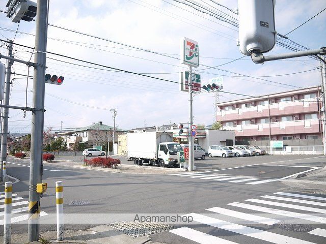 ブリランテササヒラの周辺写真