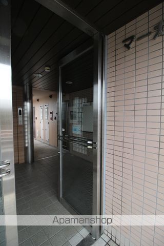 マーガレットM−IIの玄関写真