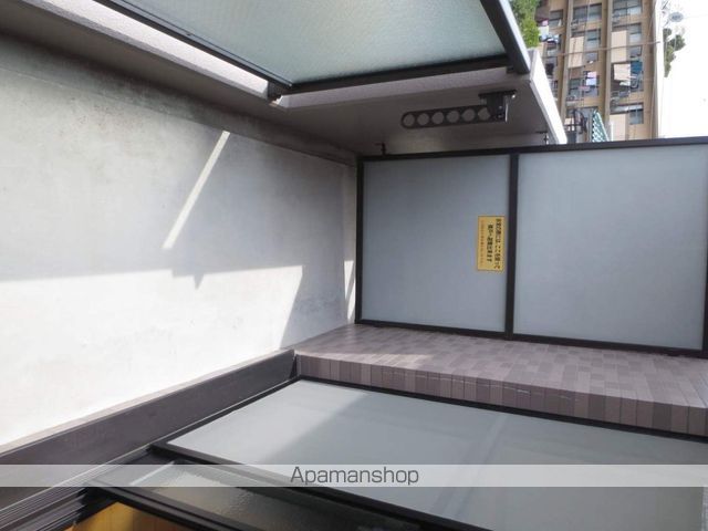 アルコバレーノIIの内装写真