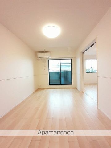 ピアナス・イリーデ Iの内装写真
