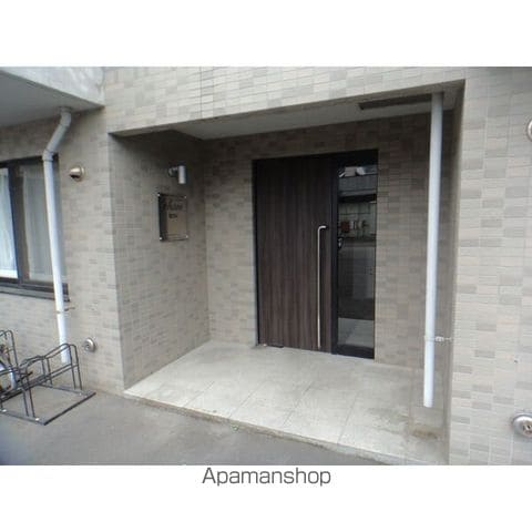 RHAM北円山の玄関写真