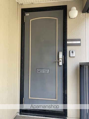 パストラルハイツの玄関写真