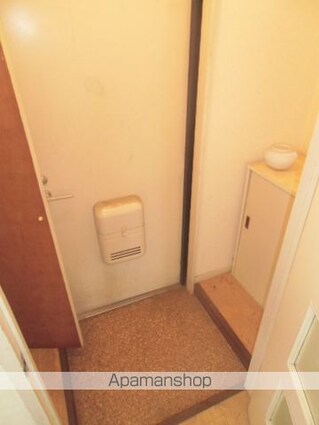 ローズシャトル１号館[2DK/44.5m2]の玄関