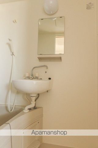 ロイヤルグレイスコーポAYAの内装写真