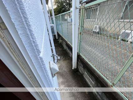 和歌山県和歌山市六十谷[1R/16.9m2]のバルコニー