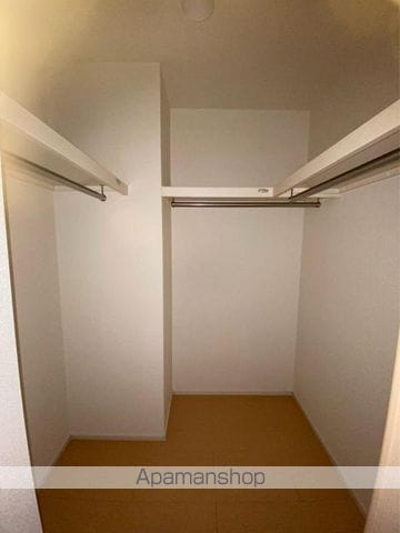 フェリーチェN Iの内装写真