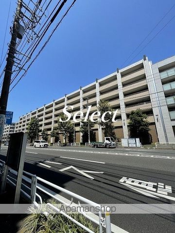 ライオンズマンション横濱元町キャナリシアの外観写真