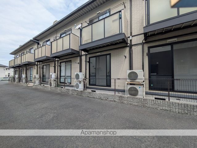 片島サンプラザの外観写真