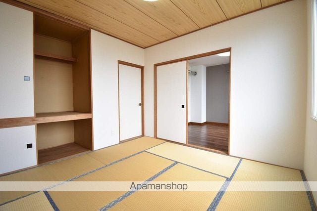 ラポール八軒の内装写真