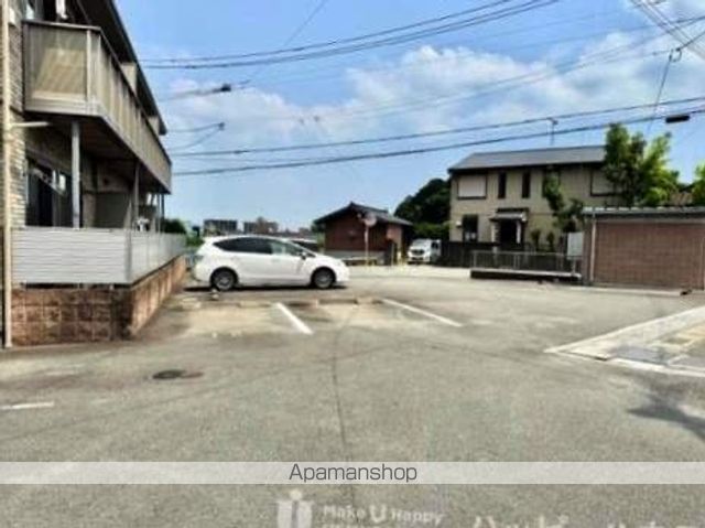 ロイヤルバンクI・II・IIIの外観写真