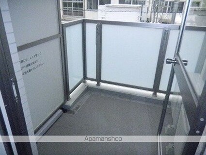 エスティメゾン中野富士見町[1LDK/46.8m2]のバルコニー