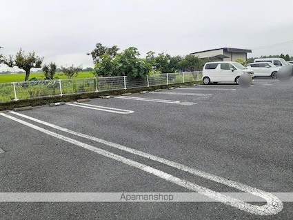 アルト・プエンテ[2DK/44.7m2]の駐車場